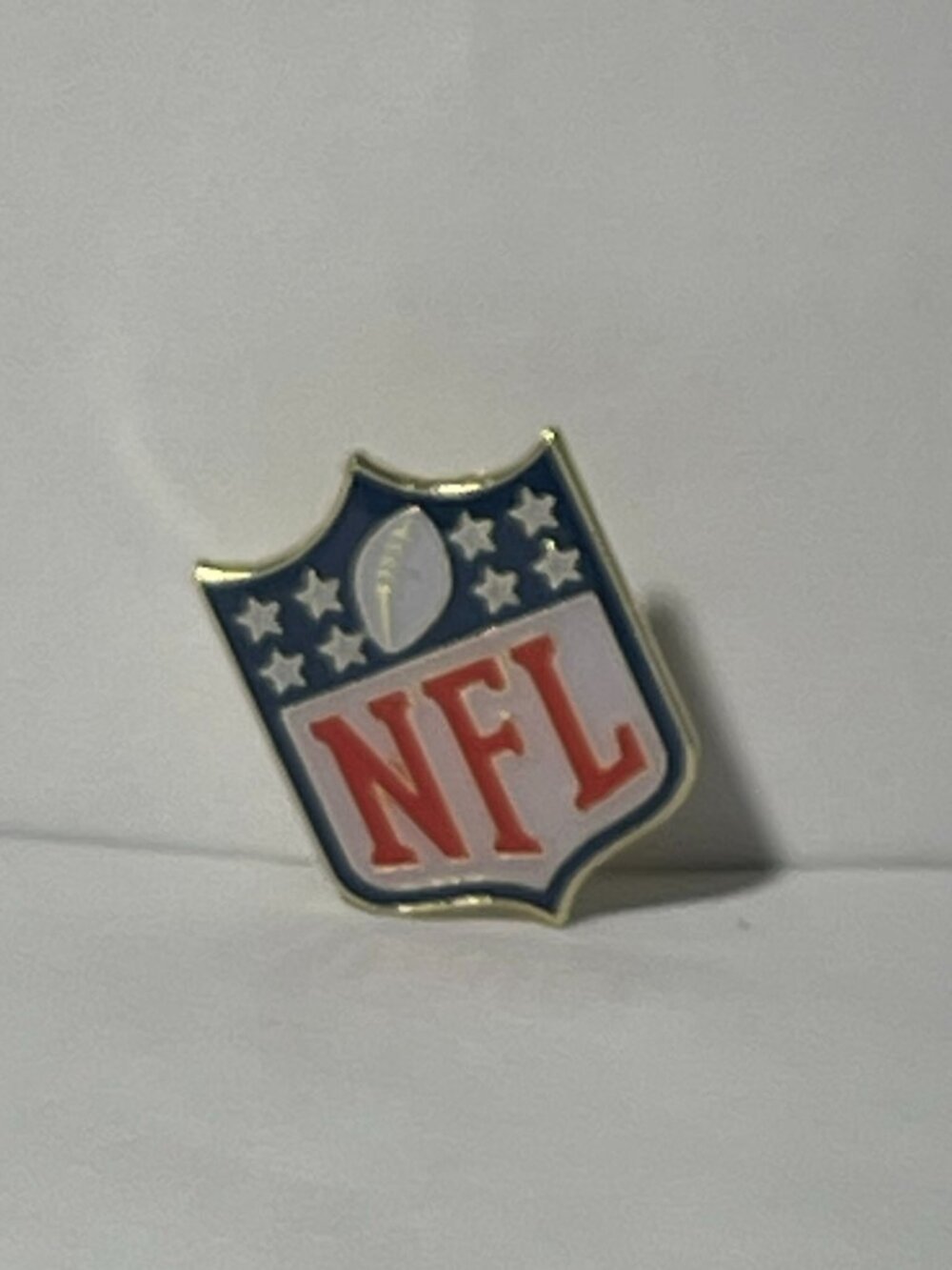 NFL Logo Enamel Pin for Lapel Tie Hat Jacket Bookbag Gift NEW